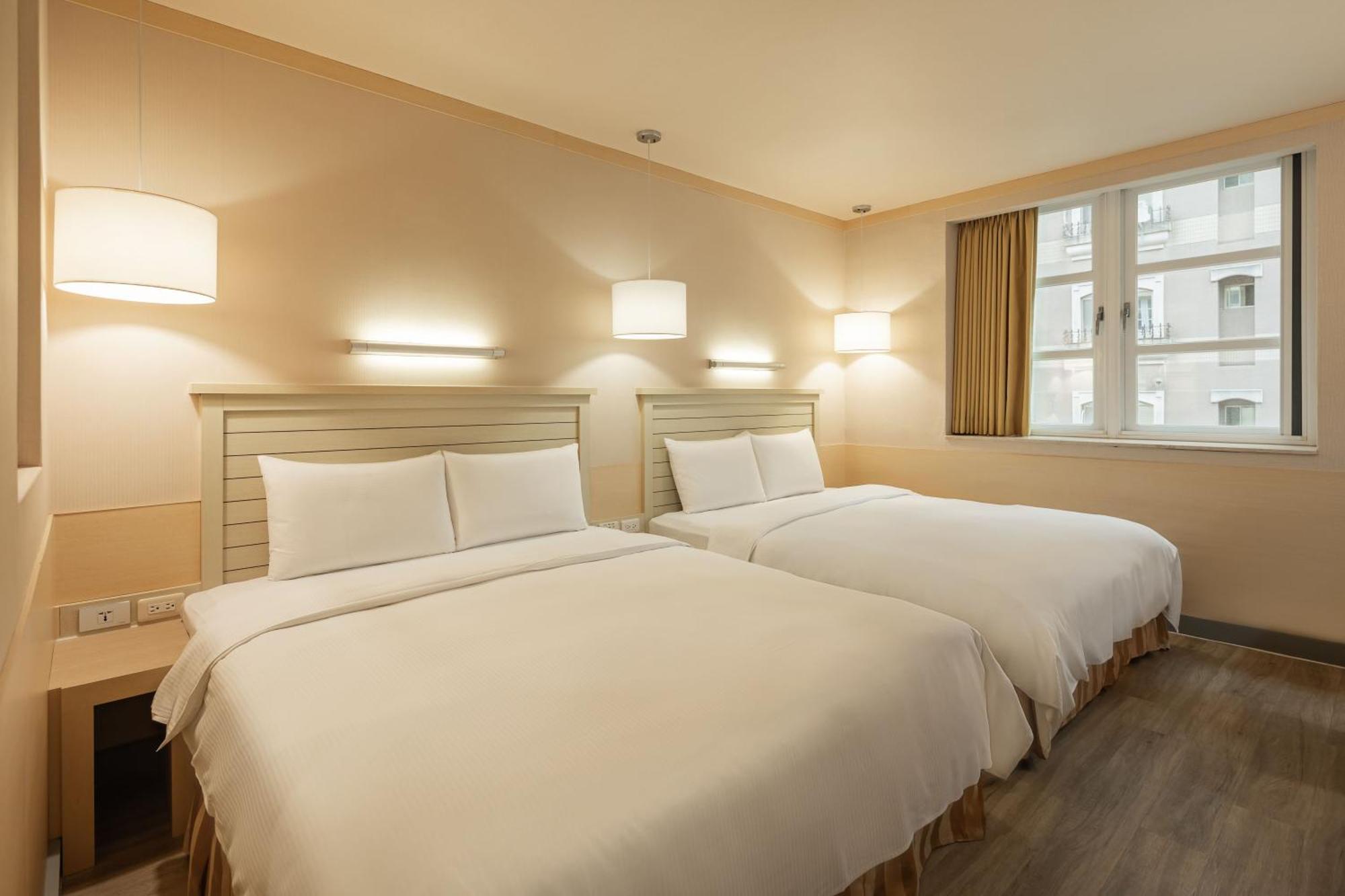 Kindness Hotel - Jhong Jheng Kaohsiung Room photo